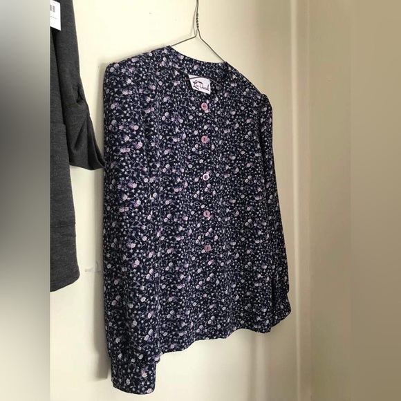 Small Top Set - Picture 5 of 6